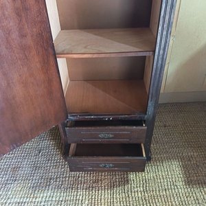 Ropero Antiguo de Madera con Puerta y Cajones - imagen 5