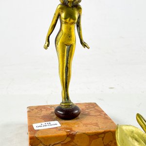 Dos piezas en bronce, flor de 12 cm y figura con base de mármol de 16 cm - imagen 3