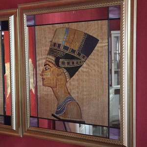 Par de Cuadros Decorativos Egipcios con Marco Dorado - imagen 3