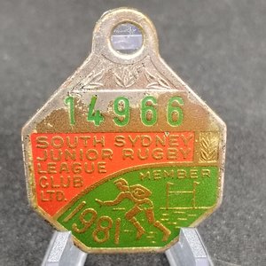 Lote siguiente: Medalla Socio Rugby Club South Sydney Junior League 1981