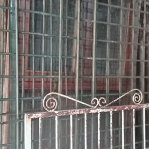 Lote de 12 Piezas: Rejas, Portones y Columnas de Hierro y Caño Color Verde - imagen 3