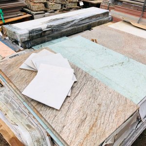 Lote de 30 m² de Cerámicas Varias para Construcción - imagen 1