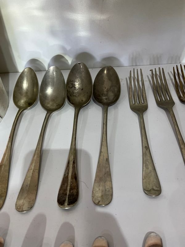 Item 852569 - Image 3