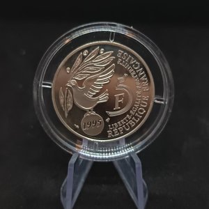 Moneda de Plata Francesa 5 Francos 1995 - 50° Aniversario ONU - imagen 2