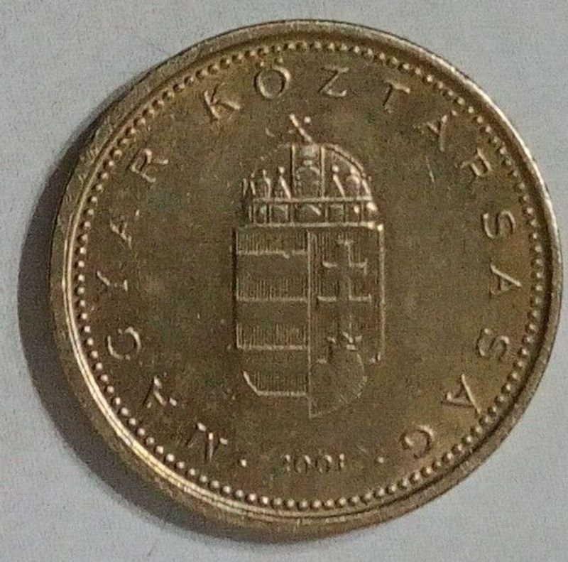 Moneda de 1 Forint de Hungría, Año 2001