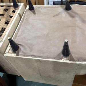 Sillón Esquinero de 4 Cuerpos Tapizado Damasco Verde y Beige - imagen 12