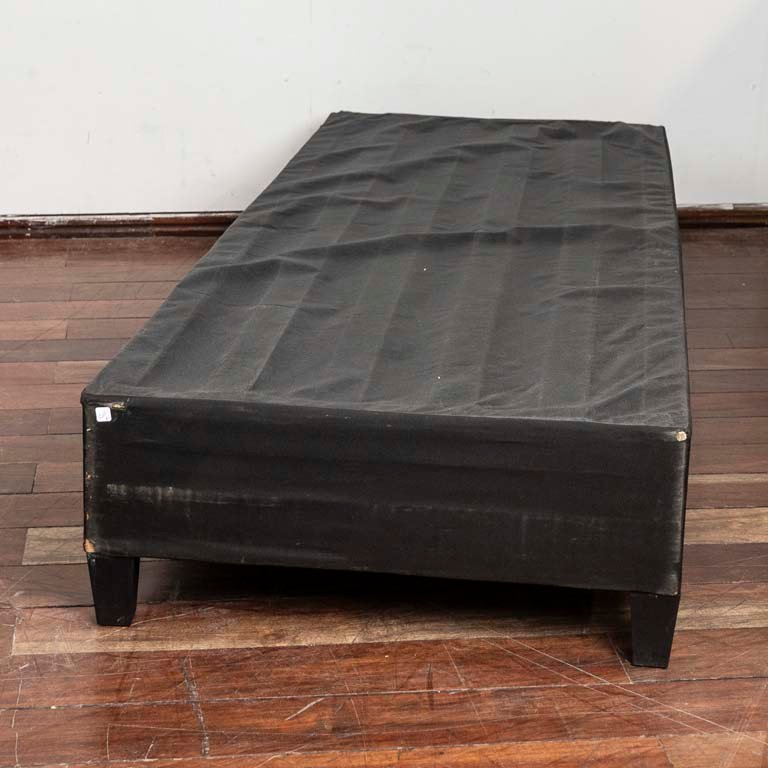 Item 2113887 - Image 0