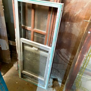 Ventana de Aluminio y Vidrio Usada - 55 x 135 cm - imagen 2