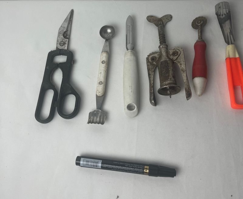 Utensilios de cocina en buen estado - imagen 6