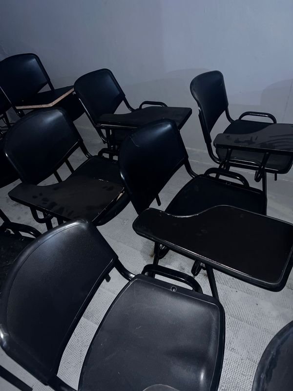 Sillas Pupitre de Plástico Negro - imagen 2