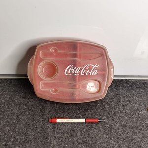 Lanchera Coca-Cola Roja Plástico con Cubiertos - imagen 1