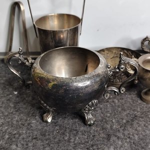 Lote de Azucarero Pesado con Asas y Patas Labradas, Cubo para Hielo y Pinzas, Metal - imagen 5