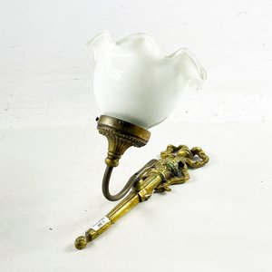Lote anterior: Aplique en bronce con tulipa 27x24