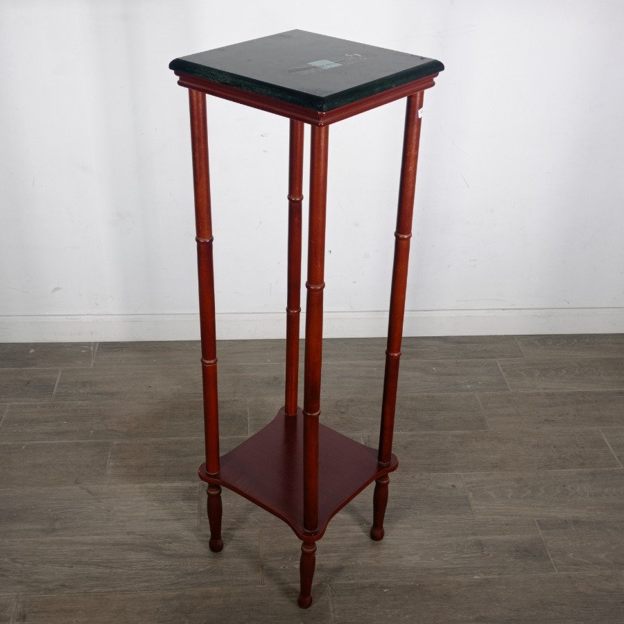 Pedestal en madera con tapa de mármol - imagen 4