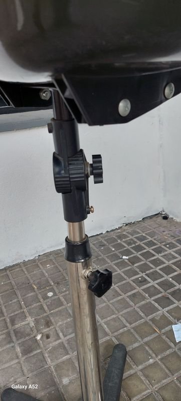 Lavatorio de cabellera en metal negro - imagen 5