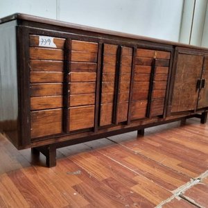 Aparador Bajo Moderno de Madera con Cajones y Puertas - imagen 4