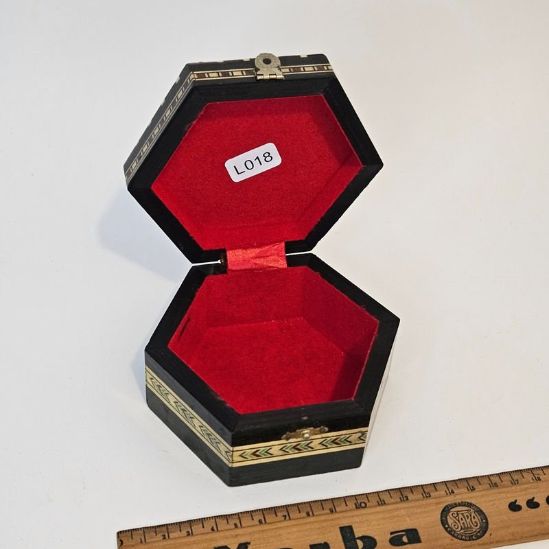 Item 873927 - Image 3