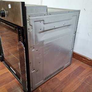 Horno Eléctrico Panavox Plateado con Detalles y Falla en Resistencia - imagen 4