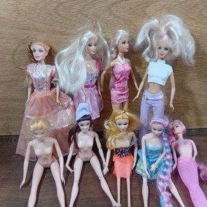 Lote de 9 Muñecas Estilo Barbie y Sirena - imagen 2
