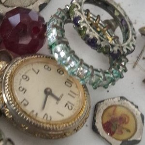 Lote de Joyería y Relojes Varios - imagen 2