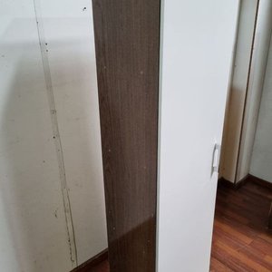 Mueble Aéreo Blanco y Wengue con Puerta y 4 Estantes - imagen 3