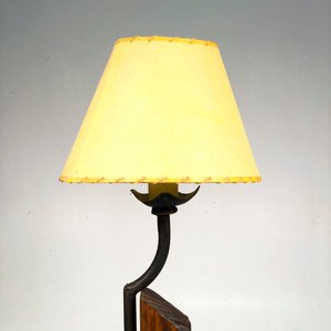 Lámpara de Mesa Rústica en Madera y Hierro Forjado - imagen 3