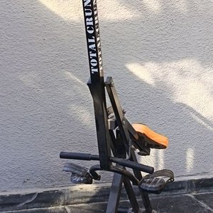 Aparato de ejercicio plegable de estructura metálica Total Crunch - En Buen Estado - imagen 3