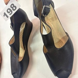 Lote de 5 Pares de Calzado de Cuero para Dama - Talle 36 - imagen 4