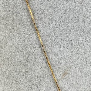 Cadena de Oro 18k con Colgante de Topacio Azul - imagen 4