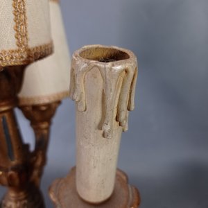 Lámpara de mesa antigua de madera tallada dorada a la hoja con cuatro luces - imagen 5