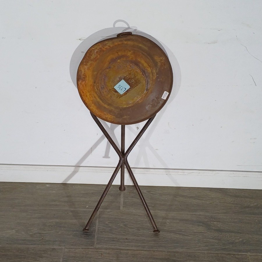 Mesa plegable en chapa metálica - imagen 4