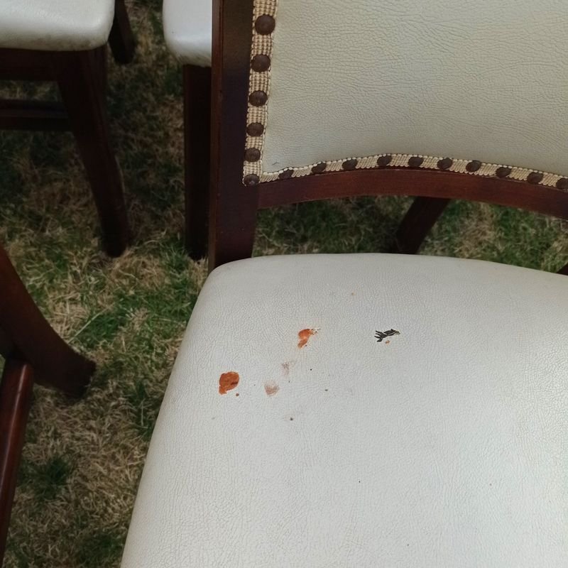 Cuatro sillas de bar de Delfino Álvarez - imagen 3
