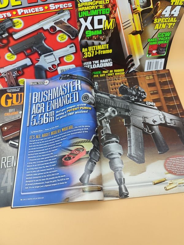 Revistas de Armas y Accesorios para Vehículos - imagen 6