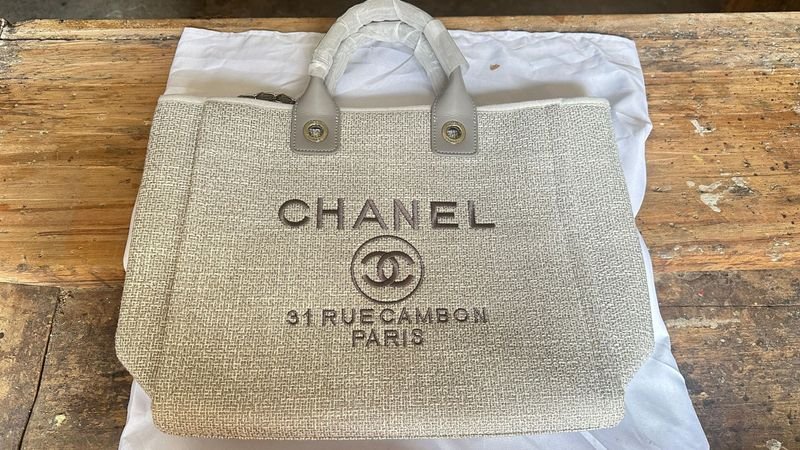 Cartera de Chanel con Diseño DICE CHANNEL - imagen 3