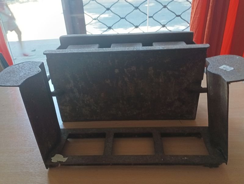 Molde para hacer bloques de metal - imagen 2