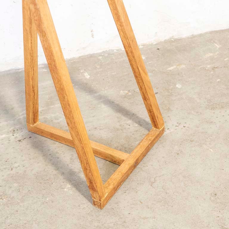 Lámpara de pie en madera con pantalla y avería - imagen 2