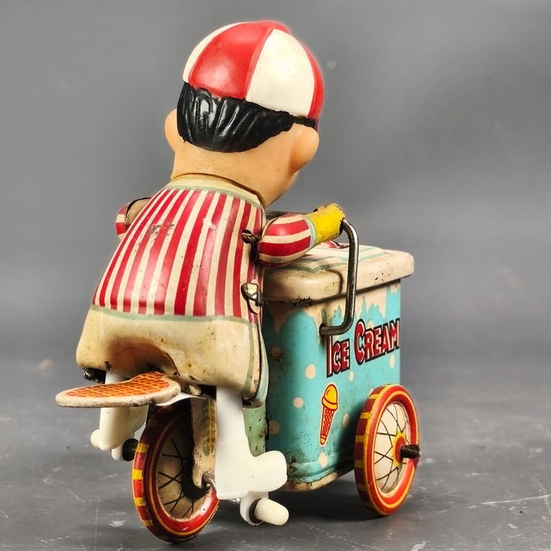 Carrito de helado vintage de juguete - imagen 3