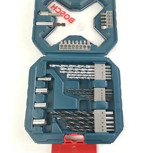 Lote siguiente: Juego de 34 Piezas de Mechas y Puntas Bosch