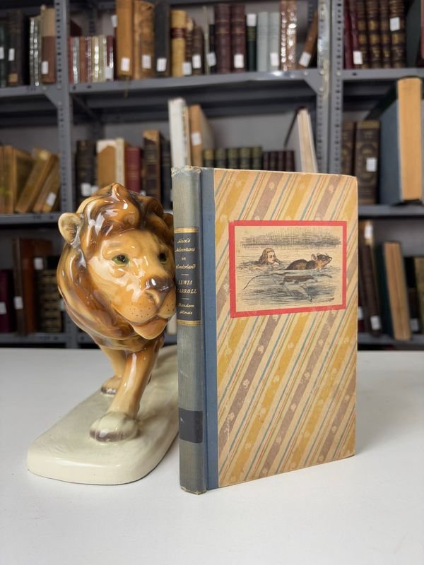 Lote anterior: Rara Edición Especial de Alicia en el País de las Maravillas Ilustrado por Lewis Carroll