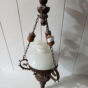 Lámpara Antigua de Madera y Opalina - imagen 1