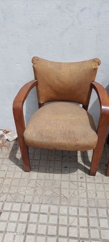 Item 876986 - Image 1