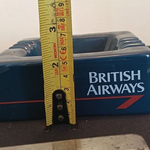 Cenicero British Airways de Cerámica y Caja Metálica Marlboro - imagen 7