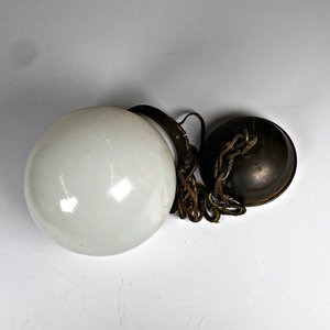 Colgante de Bronce con Globo Opalino Estilo Antiguo - imagen 2
