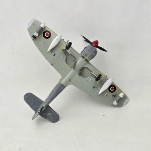 Maqueta Avión Hawker Tempest Mk.V RAF "Le Grand Charles" JF-E NV994 - imagen 4