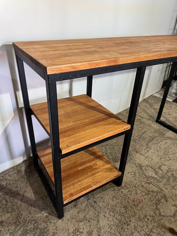 Item 854606 - Image 1