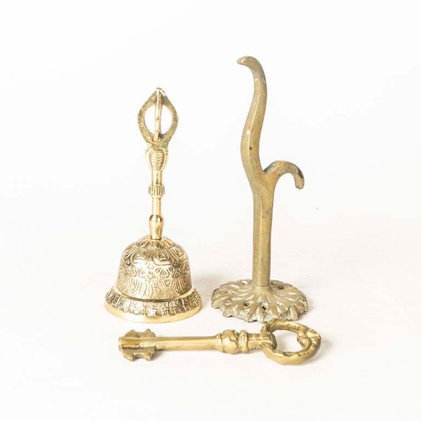 Lote de 3 Piezas de Bronce: Campana, Destapador y Llave Antigua