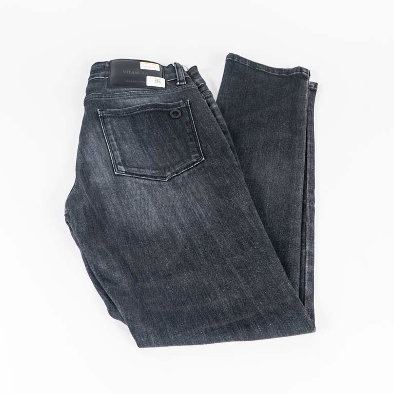 Pantalón de Jean Negro para Dama Vitamina Talle 42