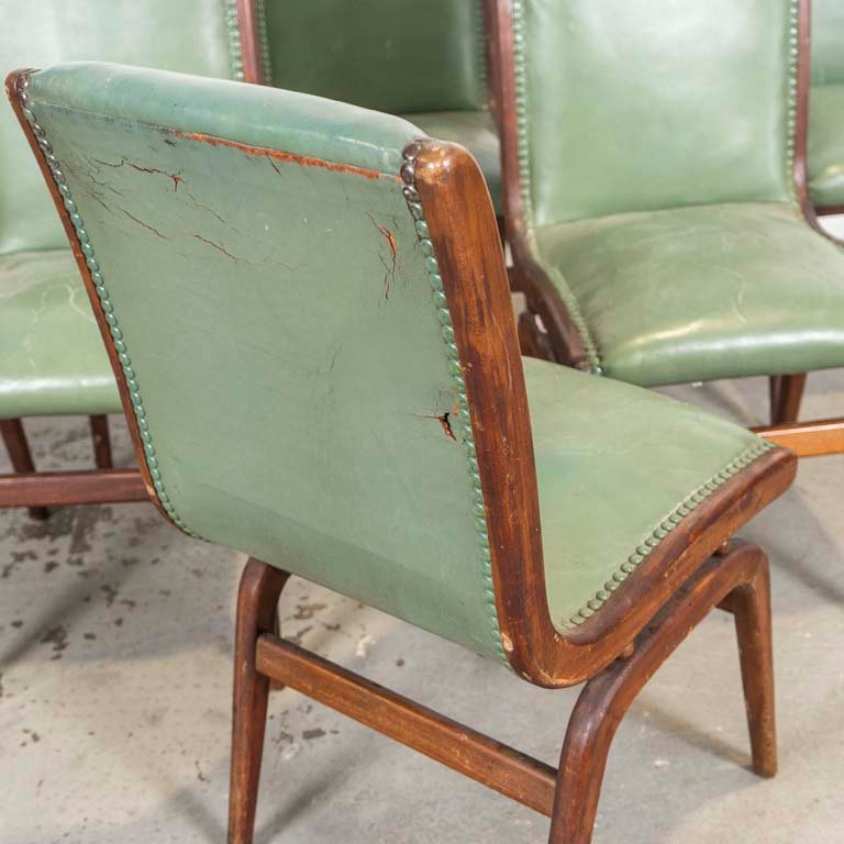 Sillas americanas tapizadas en cuero verde con tachas - imagen 3
