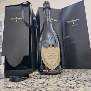Champagne Dom Pérignon Vintage 2013 Brut con Estuche de Presentación - imagen 1