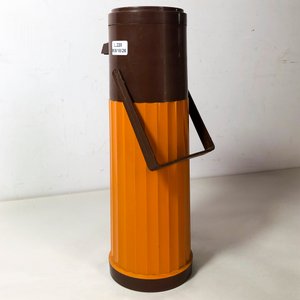 Lote de 3 piezas: Dos termos y un mate Terrano - imagen 4